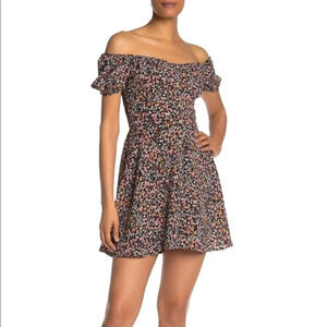 Bailey Blue Emma Puff Sleeve Floral Mini Dress​​​​​​​​​